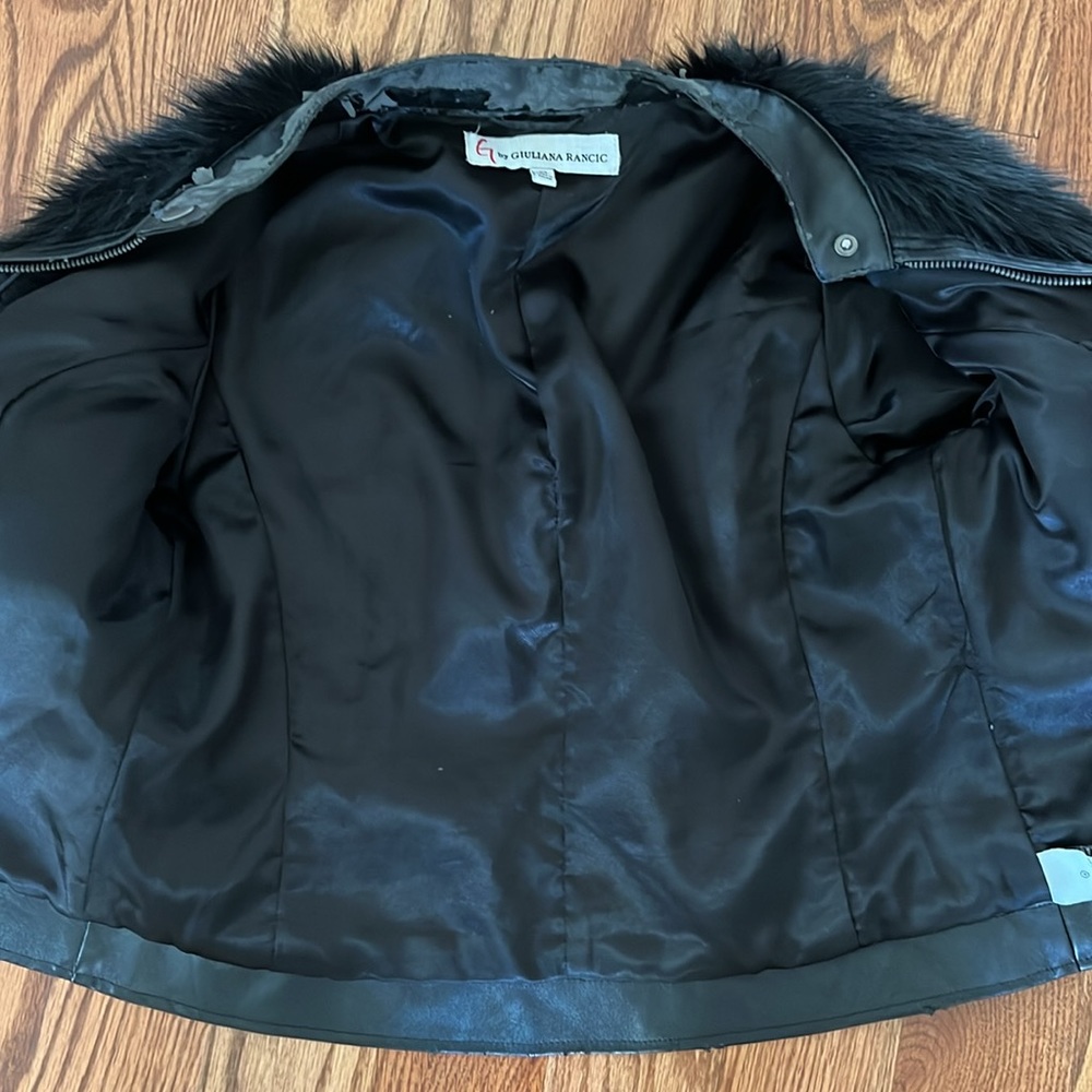 Fur coat - Picture 4 of 5